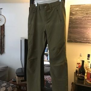 Men’s Patagonia pants